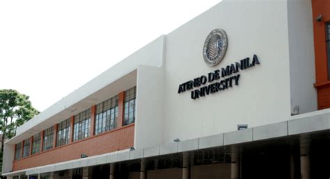 pamamaril|Pamamaril sa Pamantasang Ateneo de Manila .